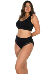 Lace Minimizer Wire Free Bra & Lace High Cut Brief Set
